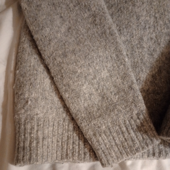 Everlane Wool Sweater Sz Small - Picture 3 of 16